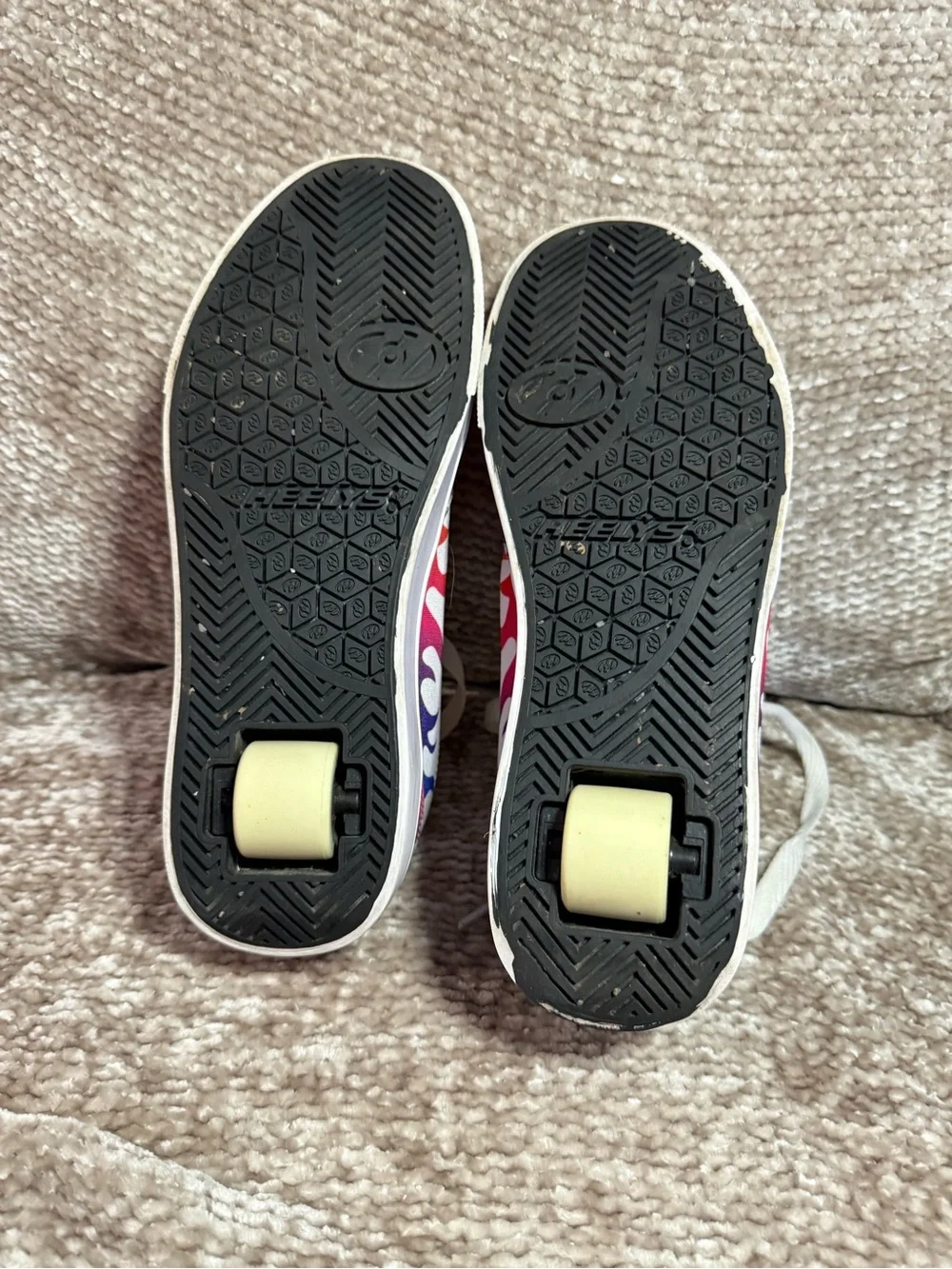 Heelys shoes youth